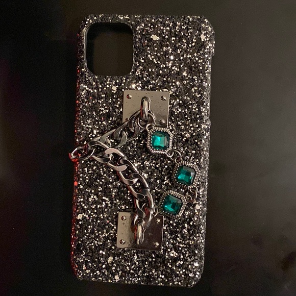 iPhone 11 Pro Max Cases - Picture 1 of 5